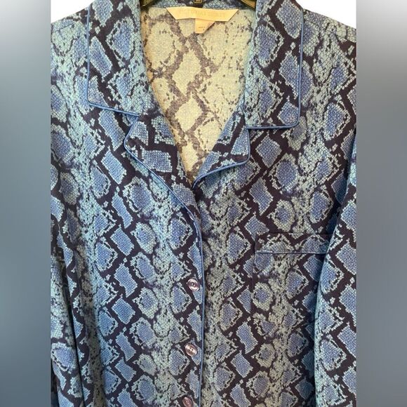 Victoria Secret Sz L Blue Snakeprint Flannel 2Piece Top Bottom Pajamas - Picture 4 of 11